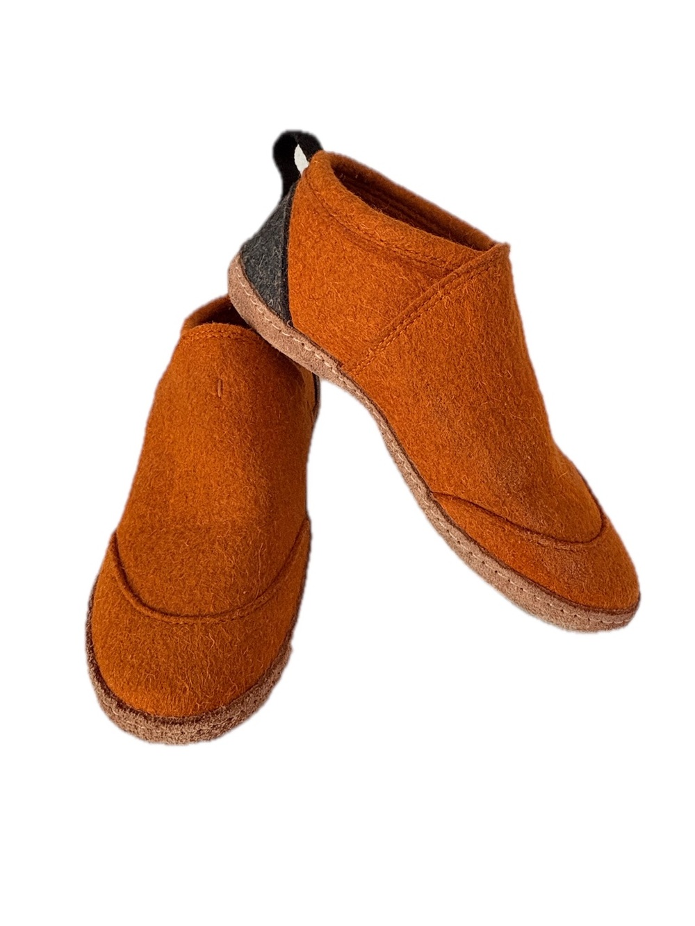 Kyrgies Tengries Walkabouts Orange Felted Wool Slippers Ladies Size 40 EU